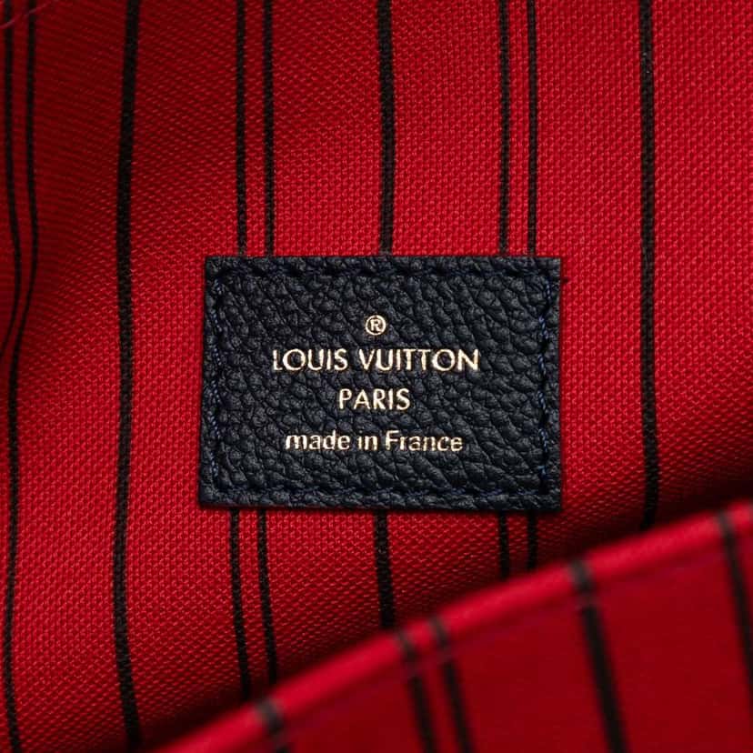 Louis Vuitton Monogram Empreinte Pochette Metis Blue Leather Good condition - Box View