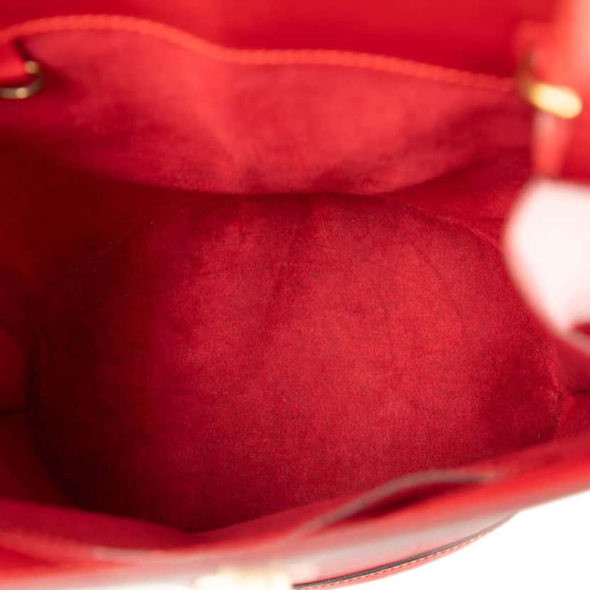 Louis Vuitton Epi Cluny Red Leather Good condition - Model View