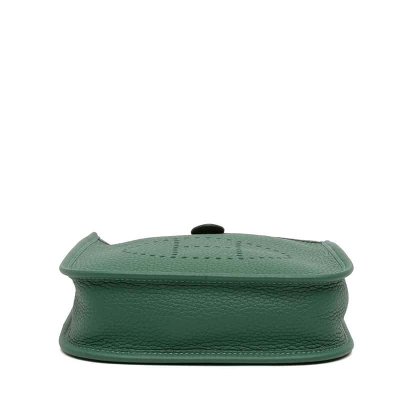 Hermès Clemence Evelyne TPM Green Leather Good condition - Inside View