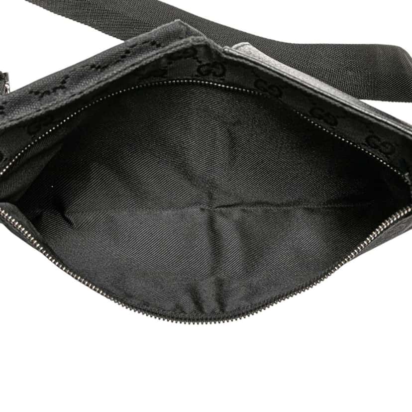 Gucci GG Canvas Double Pocket Belt Bag Black Canvas Good condition - Model View