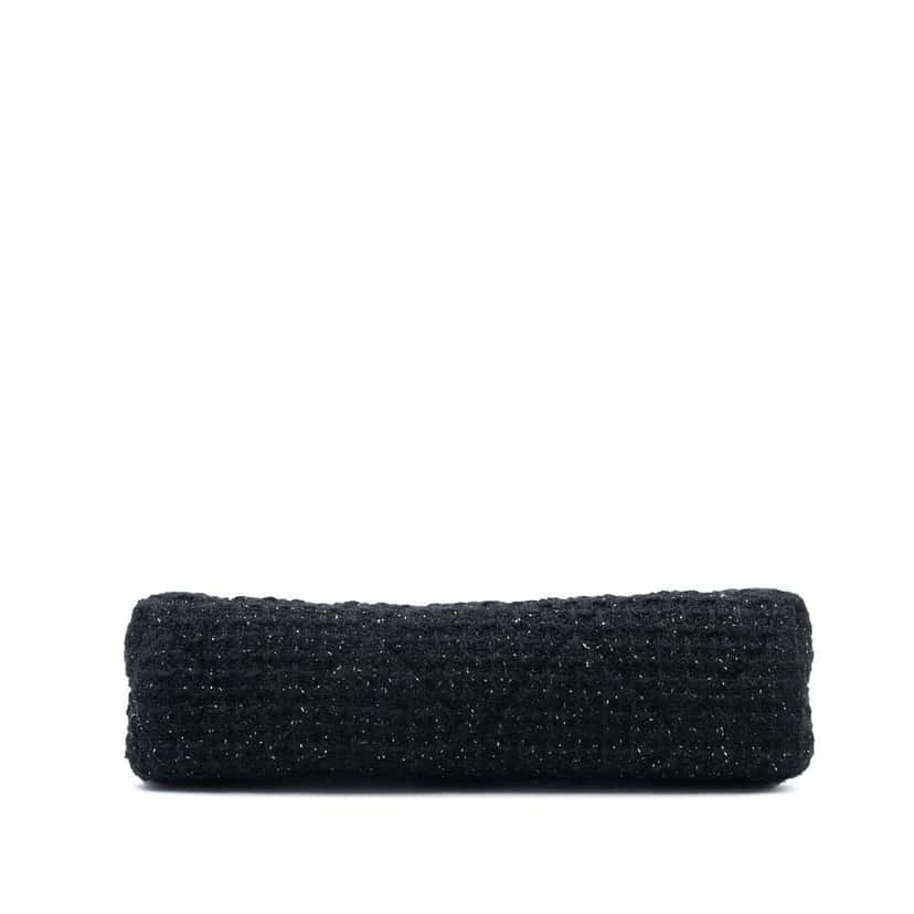 Chanel Quilted Tweed Kisslock Clutch Black Tweed Good condition - Inside View