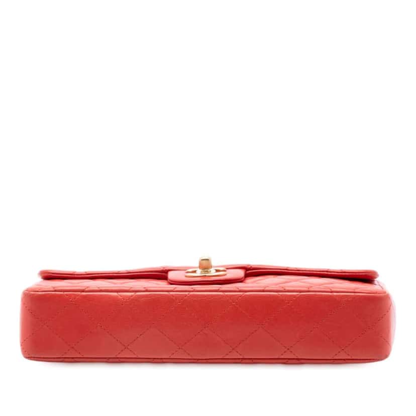 Chanel Classic Lambskin East West Single Flap Red Leather Good condition - Inside View