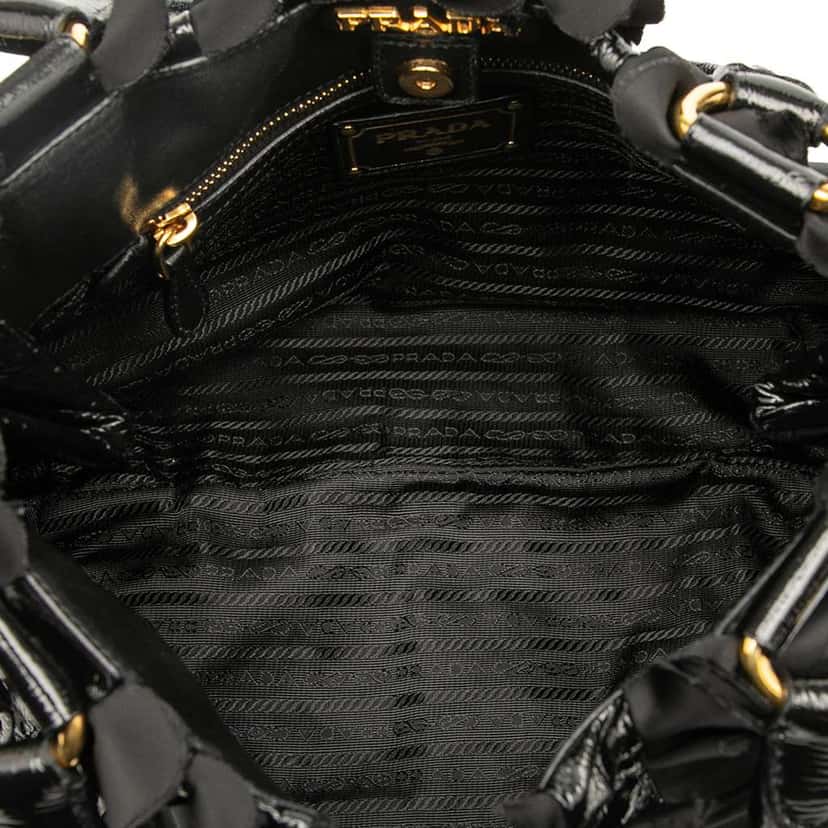 Prada Vernice and Tessuto Ruffle Tote Black Leather Good condition - Model View