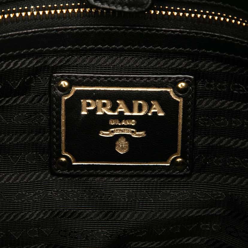 Prada Vernice and Tessuto Ruffle Tote Black Leather Good condition - Box View