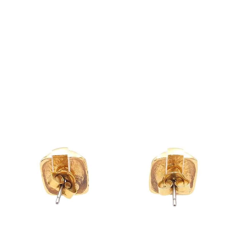 Chanel Gold Plated CC Pearl Push Back Earrings Gold Metal Good condition - Model View