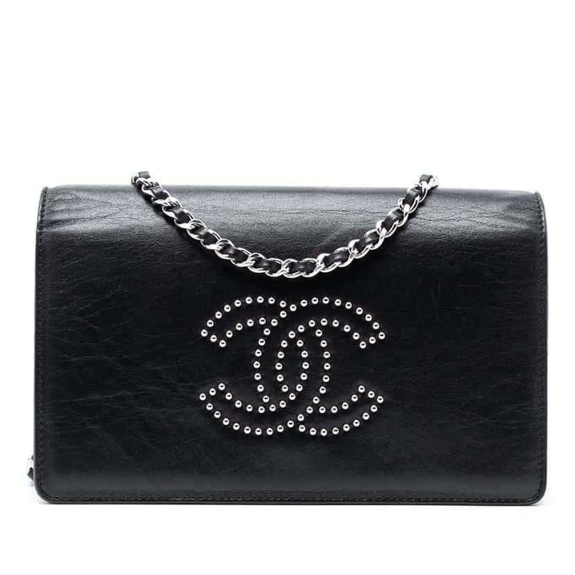 Chanel Studded Lambskin CC Wallet on Chain Black Leather Very good condition - Front View