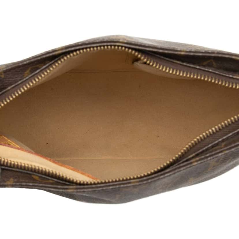 Louis Vuitton Monogram Looping MM Brown Good condition - Model View