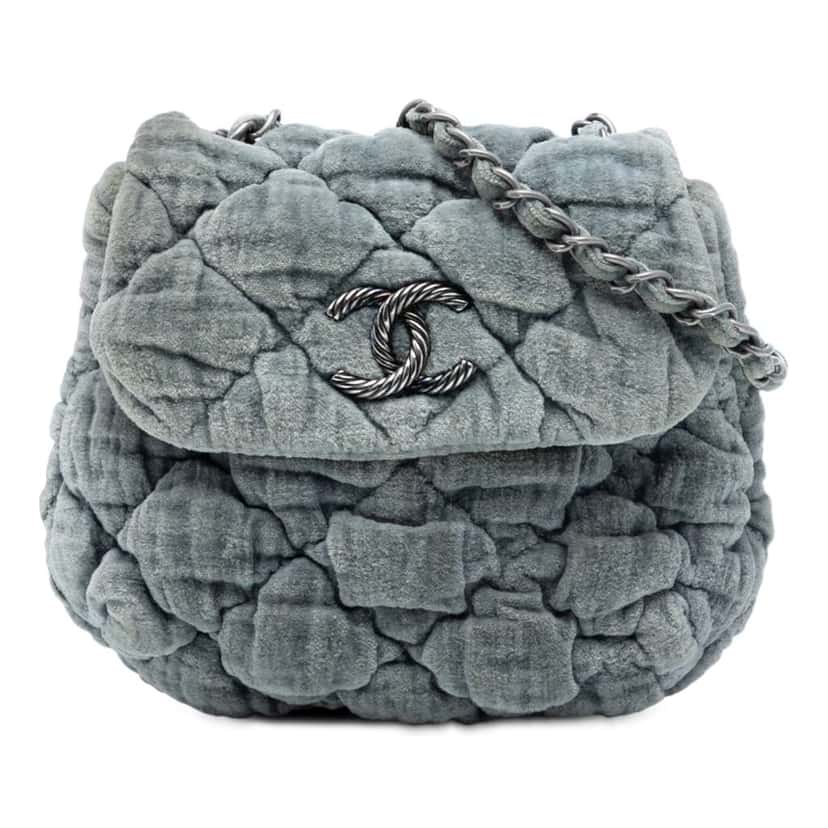 Chanel Paris Moscou Mini Velvet Bubble Quilt Flap Grey Velvet Very good condition - Front View