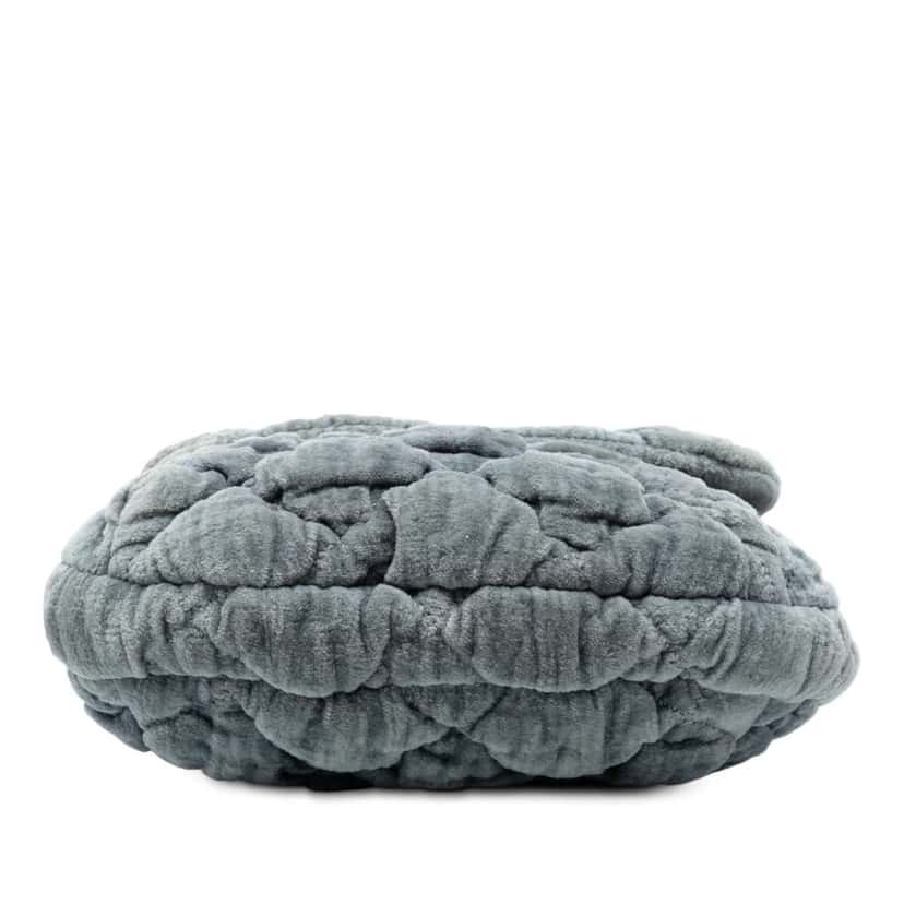 Chanel Paris Moscou Mini Velvet Bubble Quilt Flap Grey Velvet Very good condition - Inside View
