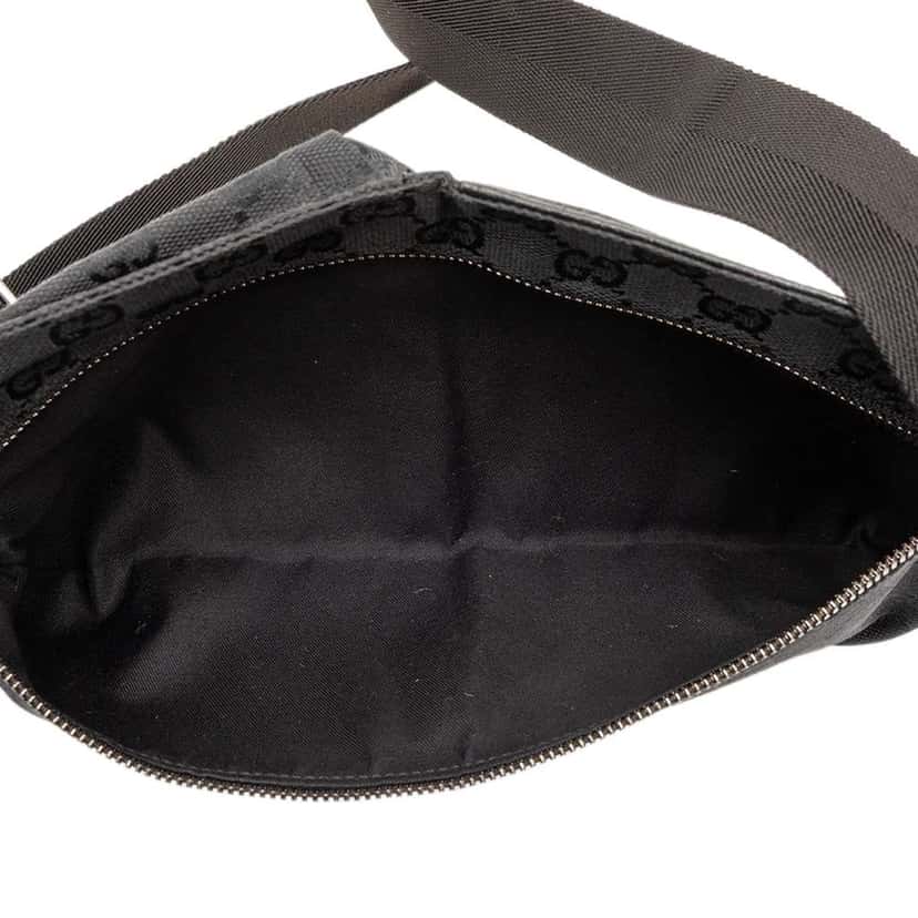 Gucci GG Canvas Double Pocket Belt Bag Black Canvas Good condition - Model View