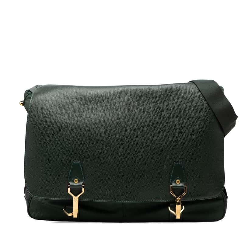 Louis Vuitton Taiga Dersou Green Leather Good condition - Front View