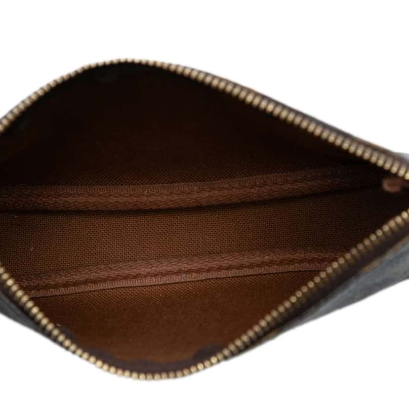 Louis Vuitton Monogram Mini Pochette Accessoires Brown Very good condition - Model View