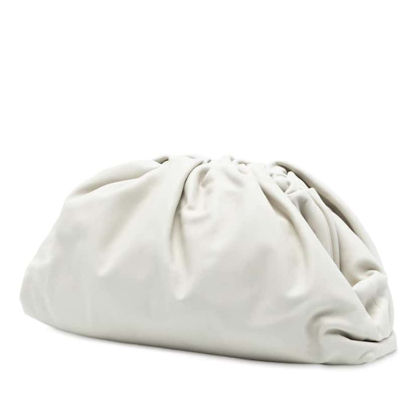 Bottega Veneta Lambskin The Pouch White Leather Good condition - Back View