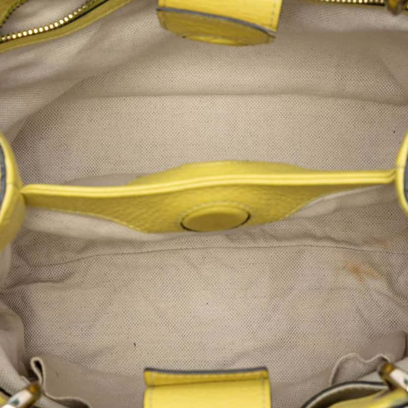 Gucci Small Calfskin Bamboo Shopper Satchel Yellow Leather Good condition - Model View