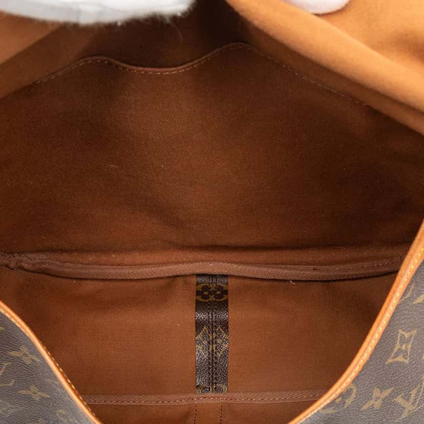 Louis Vuitton Monogram Saumur 35 Brown Good condition - Model View