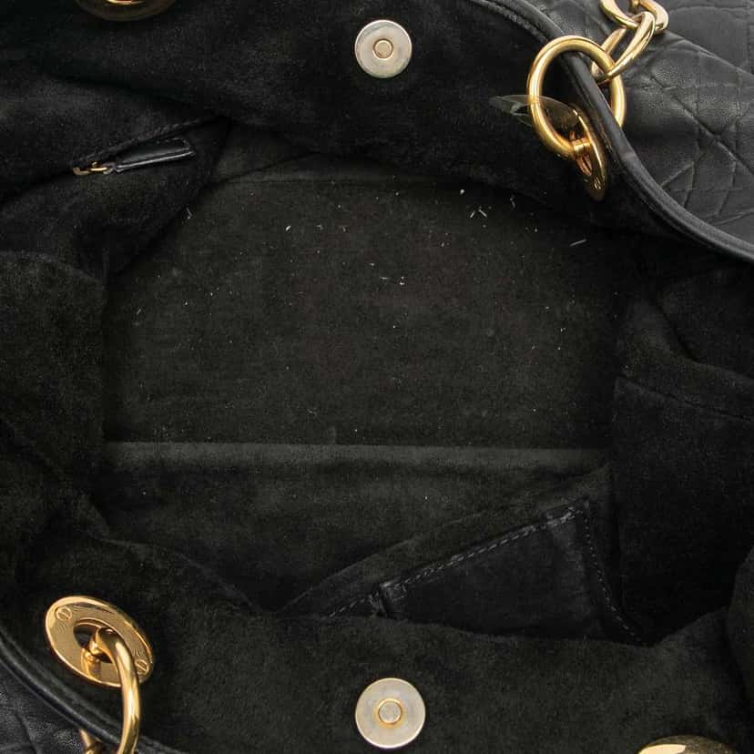 Dior Large Lambskin Cannage Lady Dior Soft Shopping Tote Black Leather Very good condition - Model View