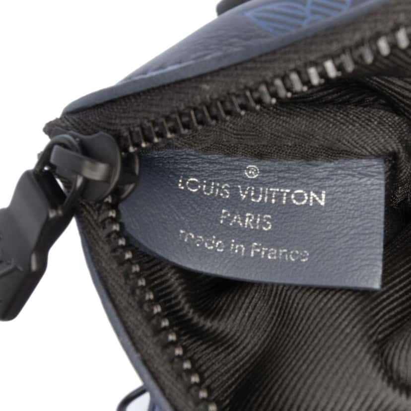 Louis Vuitton Monogram Shadow Duo Messenger Blue Leather Good condition - Box View