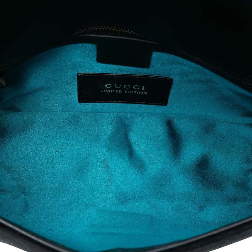 Gucci Medium GG Marmont Matelasse Velvet Sequin Embellished Shoulder Bag Black Velvet Very good condition - Model View