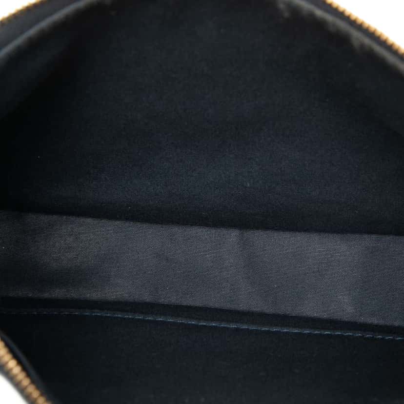Louis Vuitton Monogram Idylle Pochette Accessories Grey Canvas Good condition - Model View