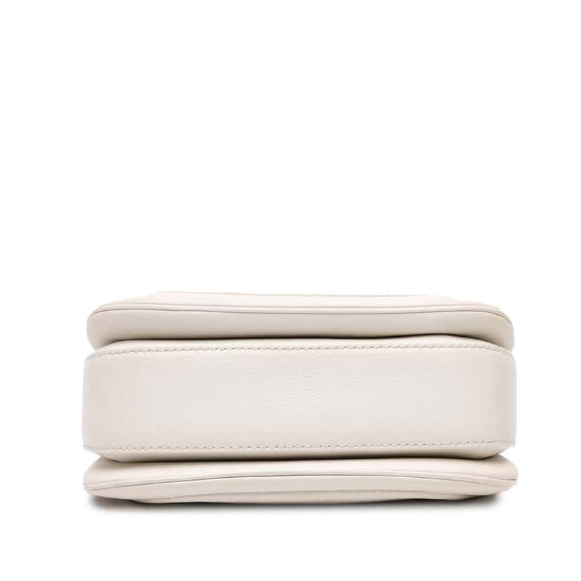 Gucci Medium Calfskin New Bamboo Top Handle Bag White Leather Good condition - Inside View