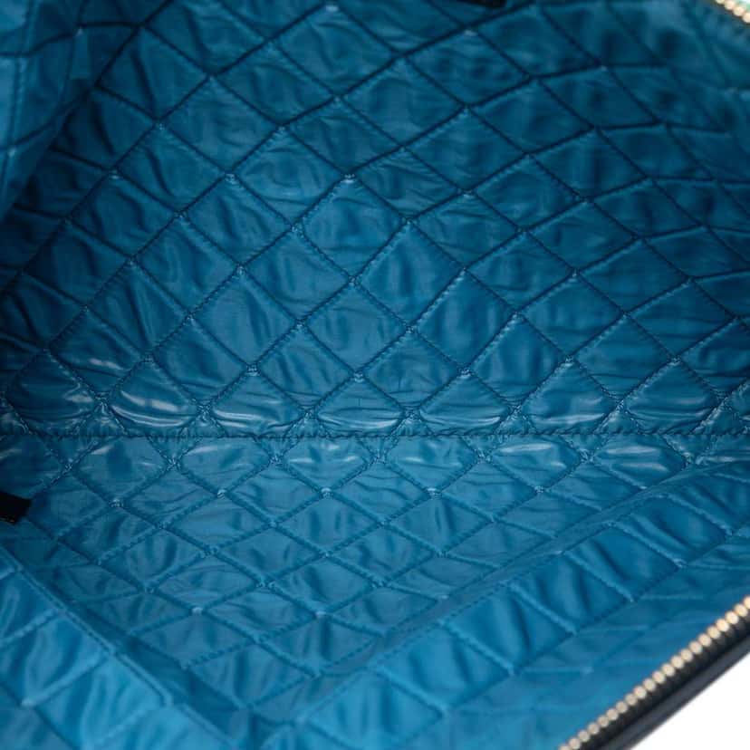 Chanel Large Lambskin Colorblock Patchwork O Case Blue Leather Good condition - Model View