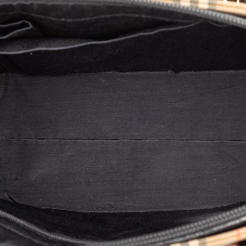 Burberry Haymarket Check Canvas Tote Brown Canvas Very good condition - Model View
