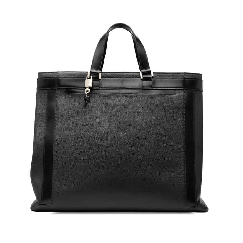 Louis Vuitton Taiga Kasbek GM Black Leather Good condition - Front View