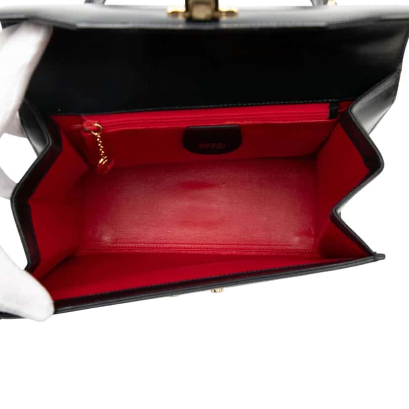 Gucci Calfskin Lady Lock Satchel Black Leather Good condition - Model View