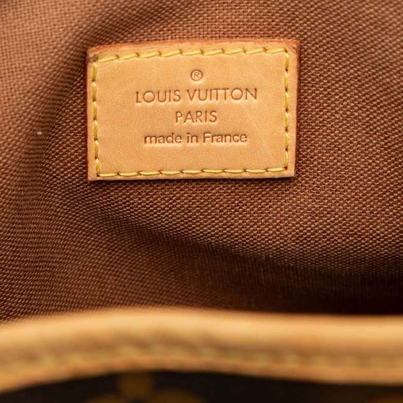 Louis Vuitton Monogram Batignolles Vertical PM Brown Good condition - Box View