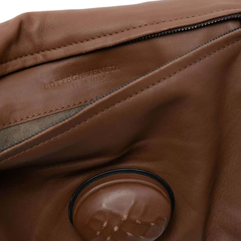Bottega Veneta Nappa Embossed Intrecciato Turnlock Clutch Brown Leather Very good condition - Box View