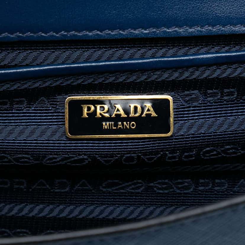Prada Saffiano Lux Chain Crossbody Blue Leather Good condition - Box View