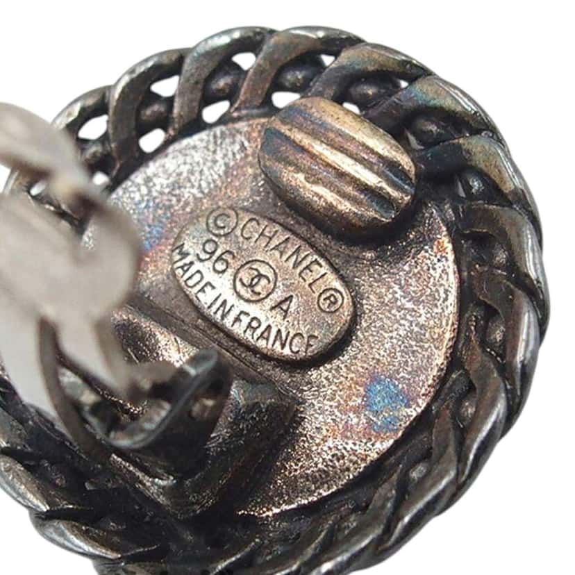 Chanel Gunmetal Plated Medallion Clip on Earrings Black Brass Good condition - Model View