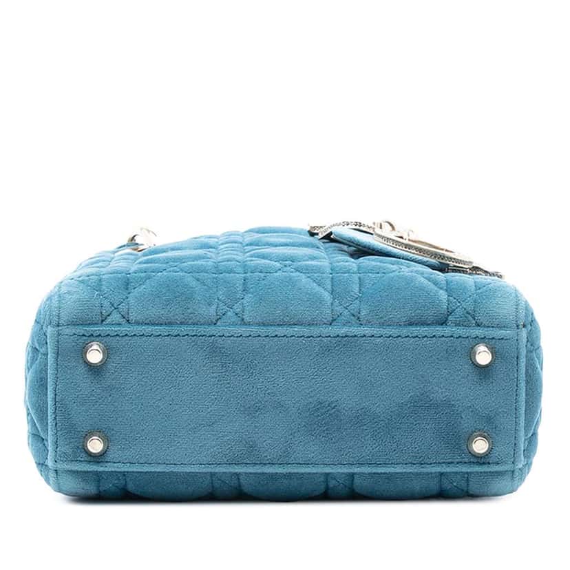 Dior Mini Velvet Cannage Lady Dior Blue Velvet Good condition - Inside View