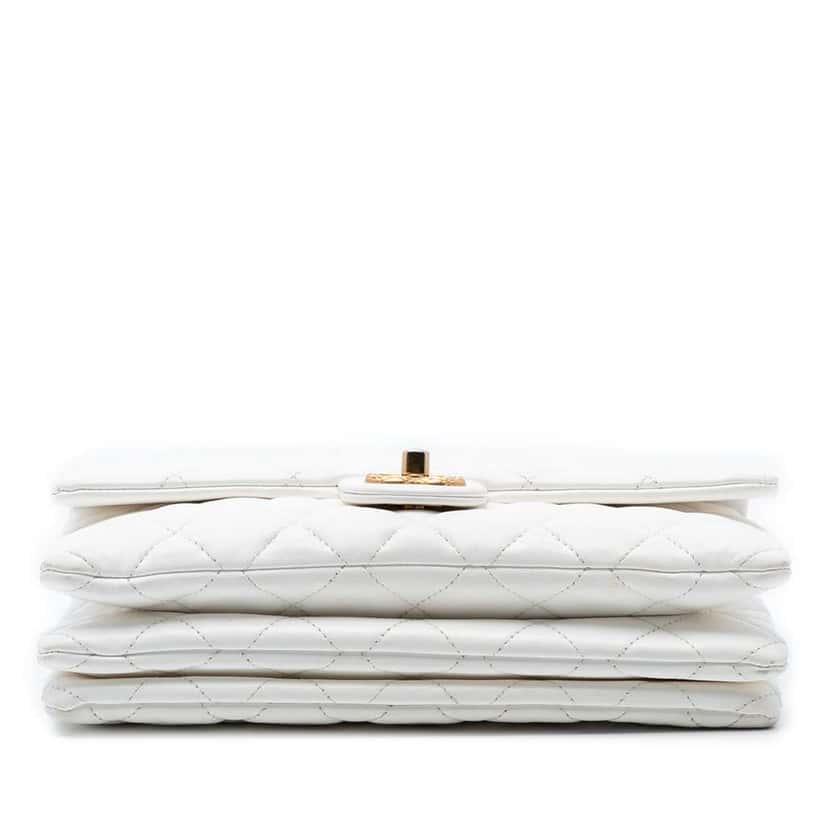 Chanel Medium Quilted Lambskin CC Single Flap White Leather Very good condition - Inside View