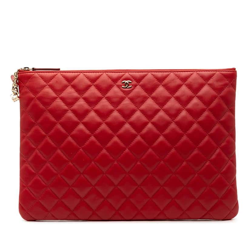 Chanel Large Quilted Lambskin Casino Charms O Case Clutch Red Leather Good condition - Front View