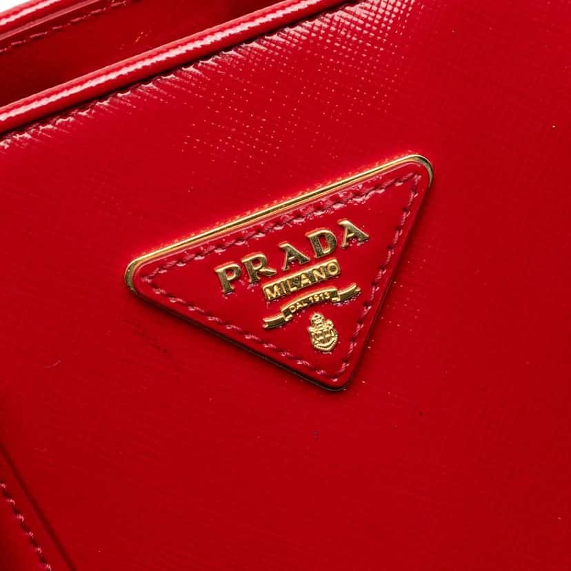 Prada Medium Saffiano Vernice Open Promenade Satchel Red Leather Good condition - Box View
