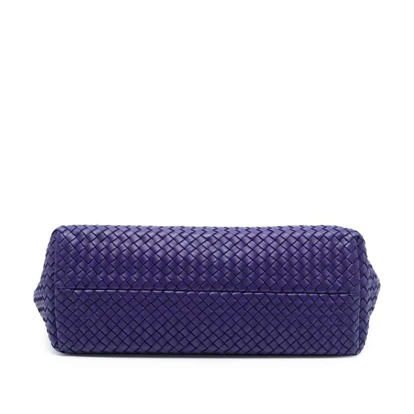Bottega Veneta Medium Lambskin Intreccio Cabat Tote Purple Leather Good condition - Inside View