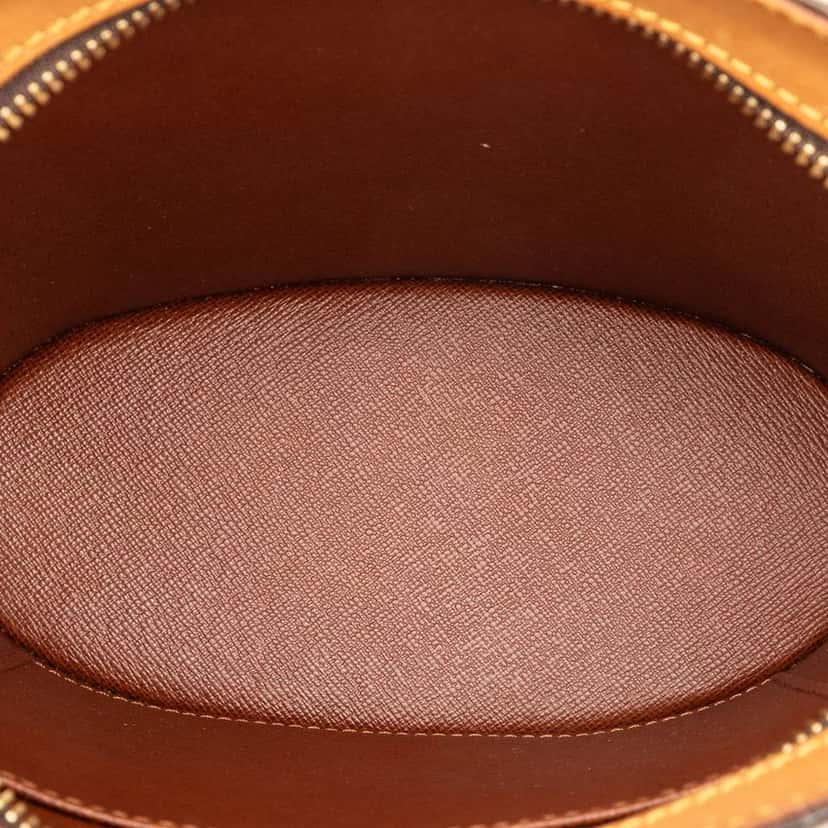 Louis Vuitton Monogram Drouot Brown Good condition - Model View