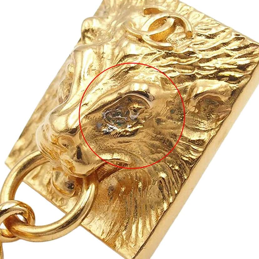 Chanel Gold Plated Lion Head CC Drop Push Back Earrings Gold Metal Good condition - Box View