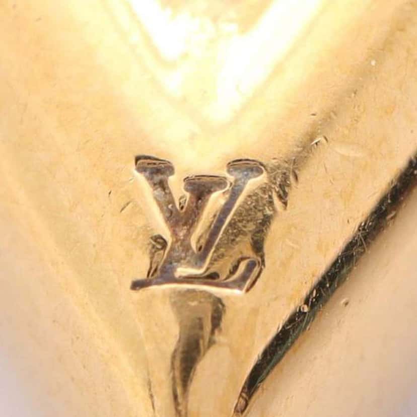 Louis Vuitton Gold Plated Essential V Hoop Earrings Gold Metal Good condition - Box View