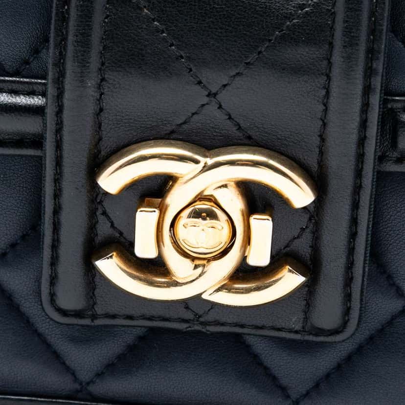 Chanel Large Bicolor Quilted Lambskin Elegant CC Flap Blue Leather Good condition - Box View