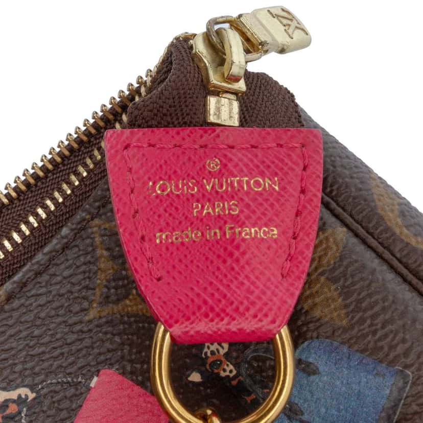 Louis Vuitton Monogram Giraffe Christmas Mini Pochette Accessoires Brown Good condition - Box View