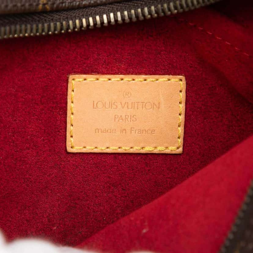 Louis Vuitton Monogram Croissant MM Brown Good condition - Box View
