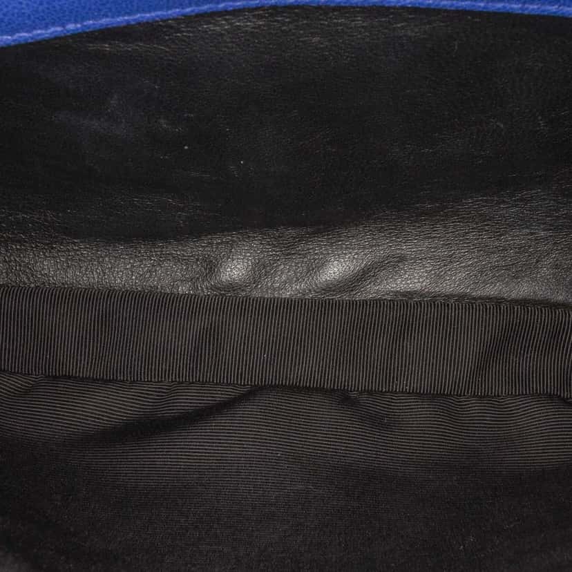Saint Laurent Medium Quilted Chevron Sheepskin College Satchel Blue Leather Good condition - Model View