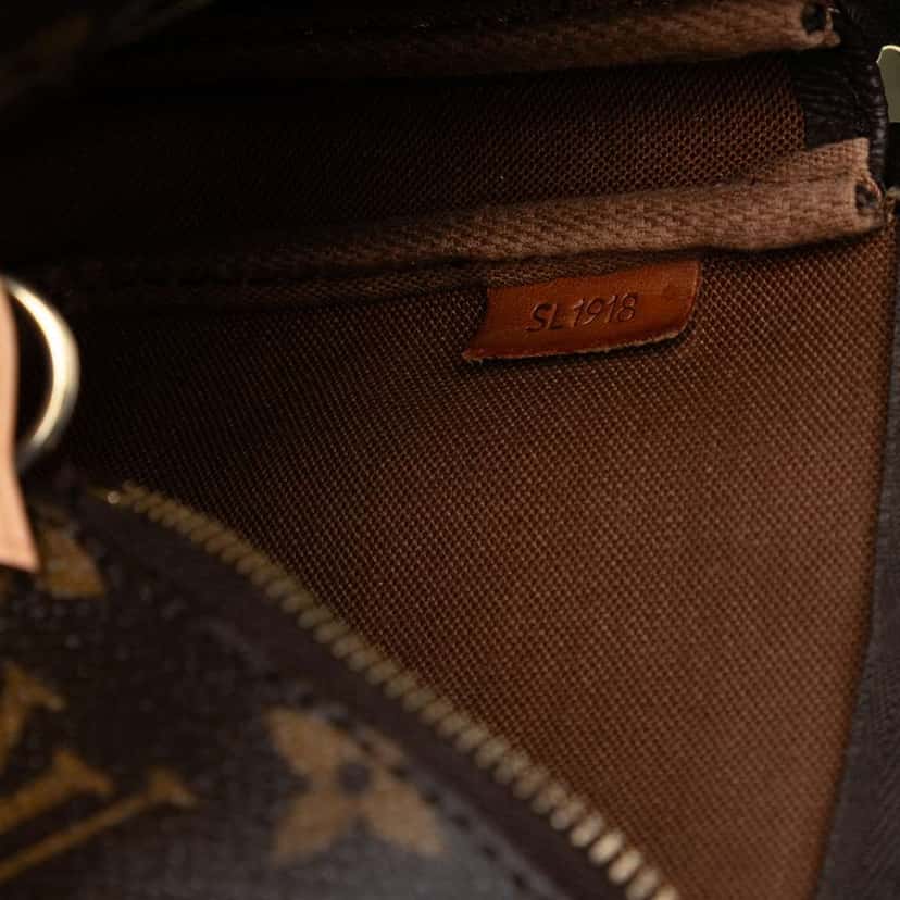 Louis Vuitton Monogram Pochette Accessoires Brown Good condition - Box View