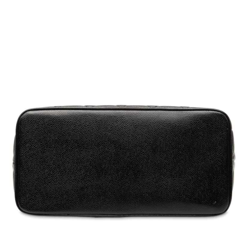 Chanel Caviar Medallion Tote Black Leather Very good condition - Inside View