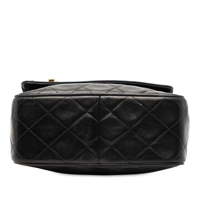 Chanel CC Quilted Lambskin Tassel Camera Bag Black Leather Good condition - Inside View