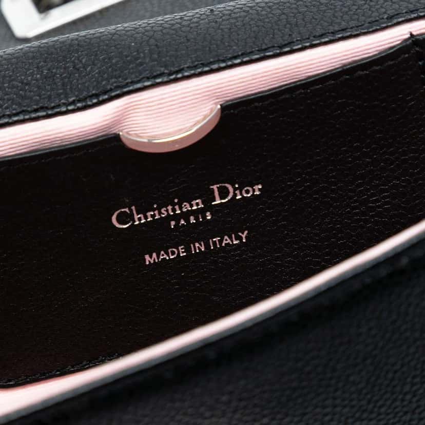 Dior Grained Calfskin Diorama Pochette Clutch Black Leather Good condition - Box View