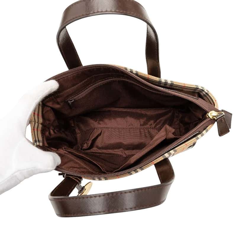 Burberry Haymarket Check Canvas Tote Brown Canvas Good condition - Model View
