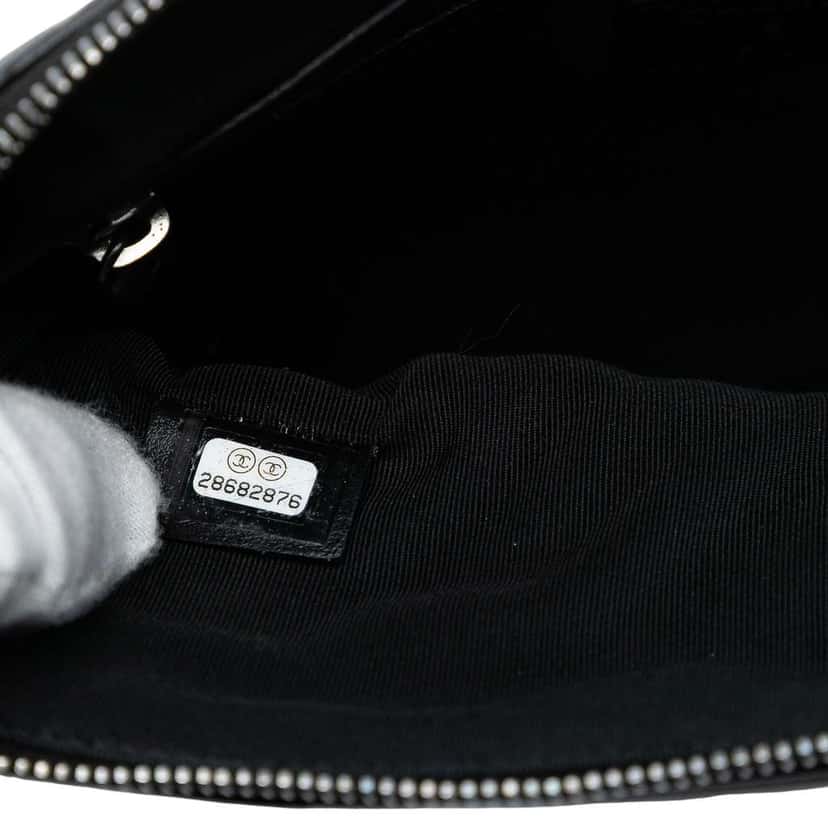 Chanel Medium Diagonal Chevron Calfskin Tassel O Case Clutch Black Leather Good condition - Box View